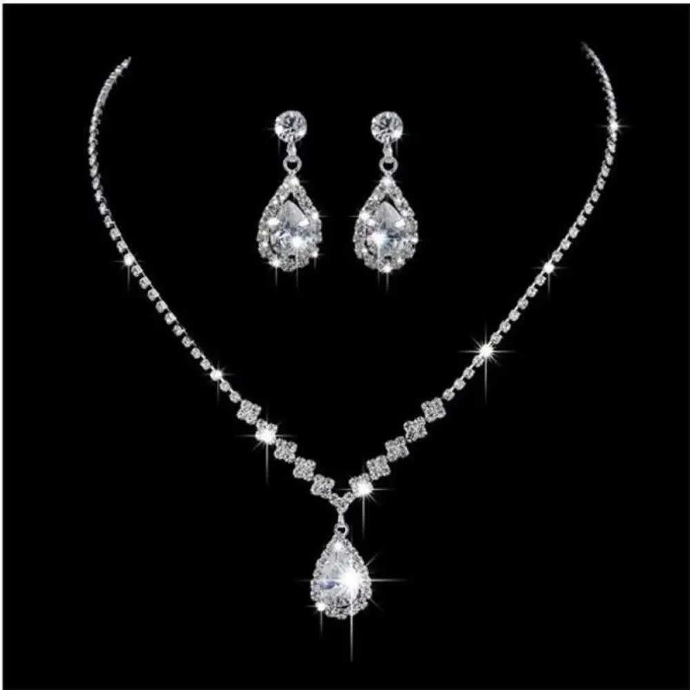 2444 NIP Silver Bridesmaid Crystal Necklace Earrings Set Wedding Bridal Jewelry
